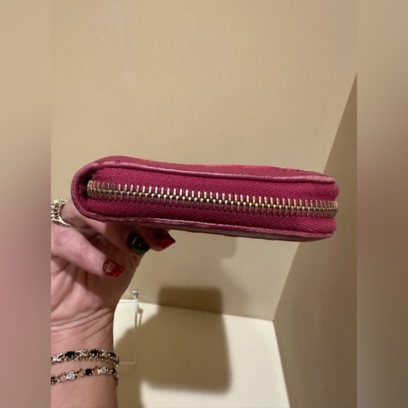 Prada Soft Calf Quilted Raspberry Zippy Wallet - Picture 13 of 16